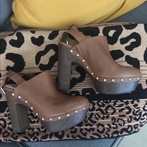 Gianni Bini Platforms